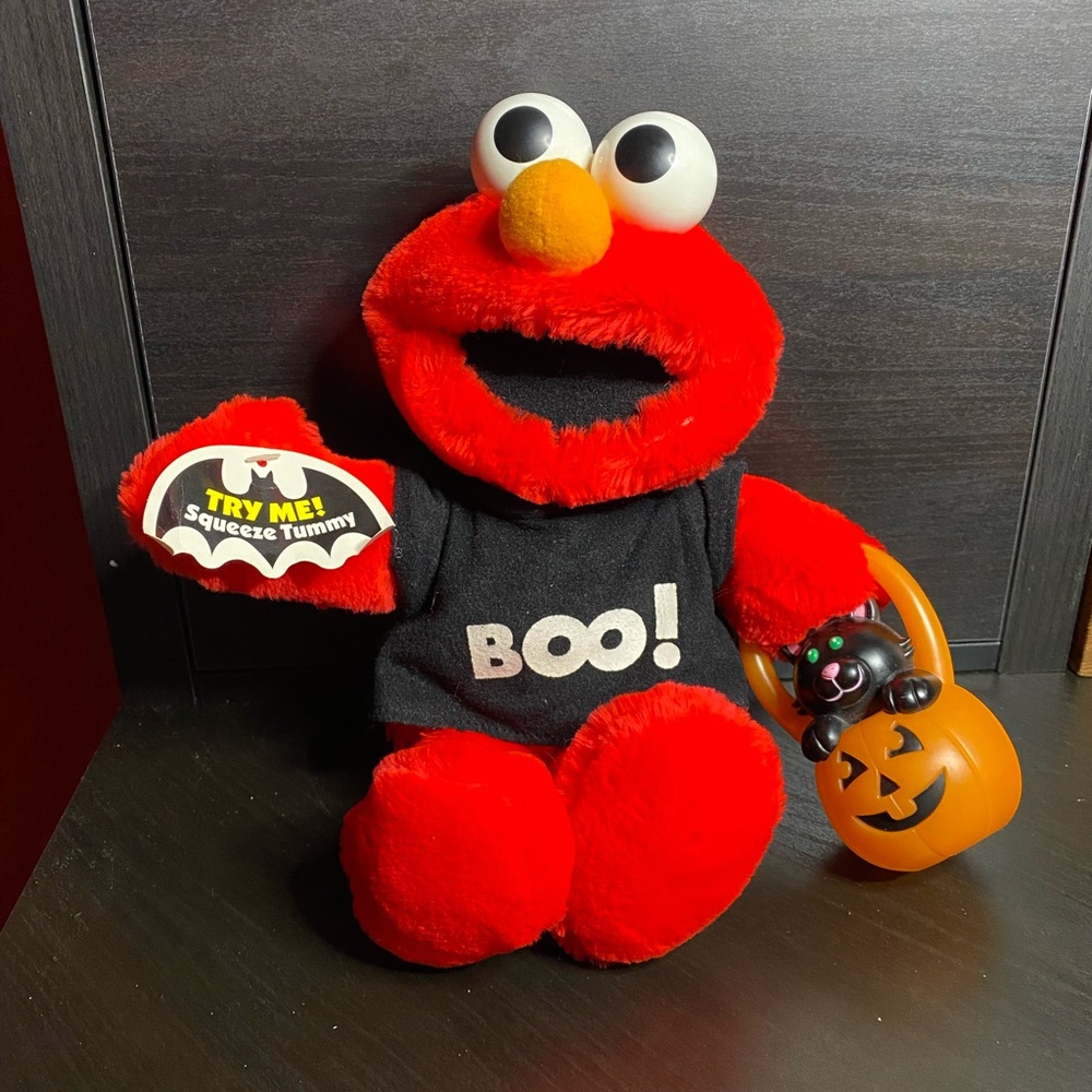 Vintage 1997 Elmo “BOO!” Halloween Plush